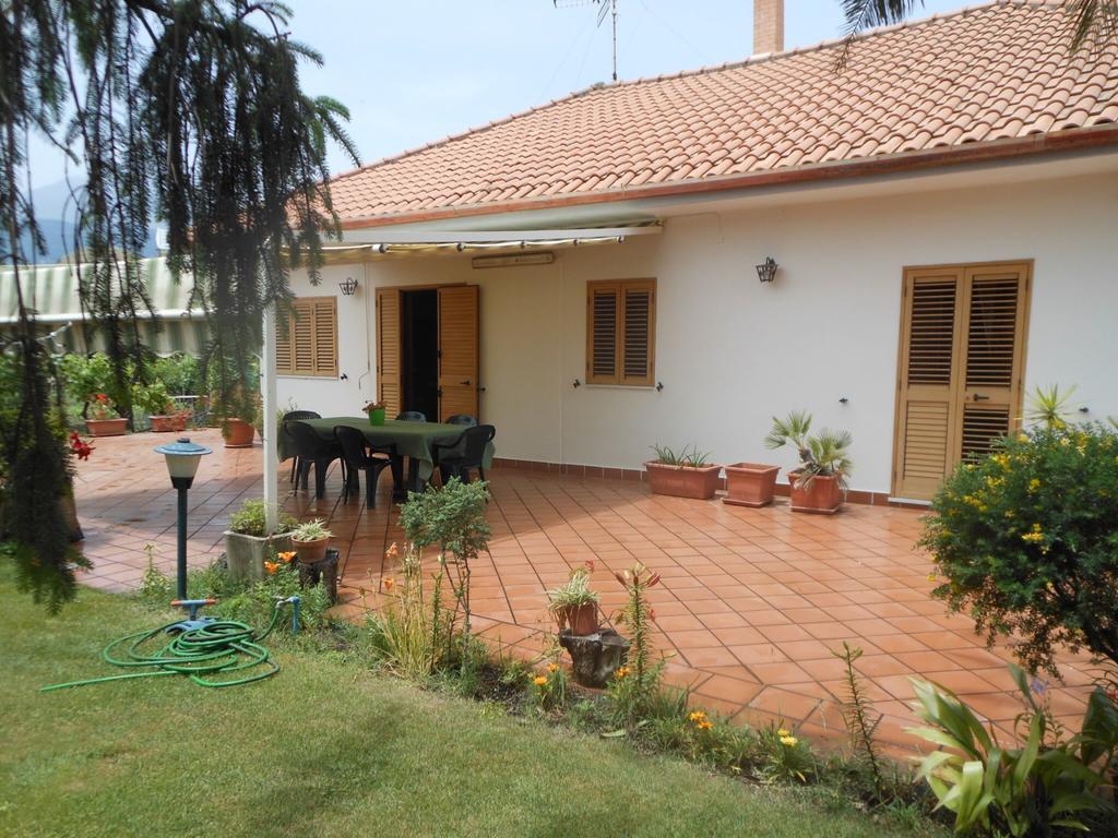 Villa Etna Piedimonte Etneo Bagian luar foto